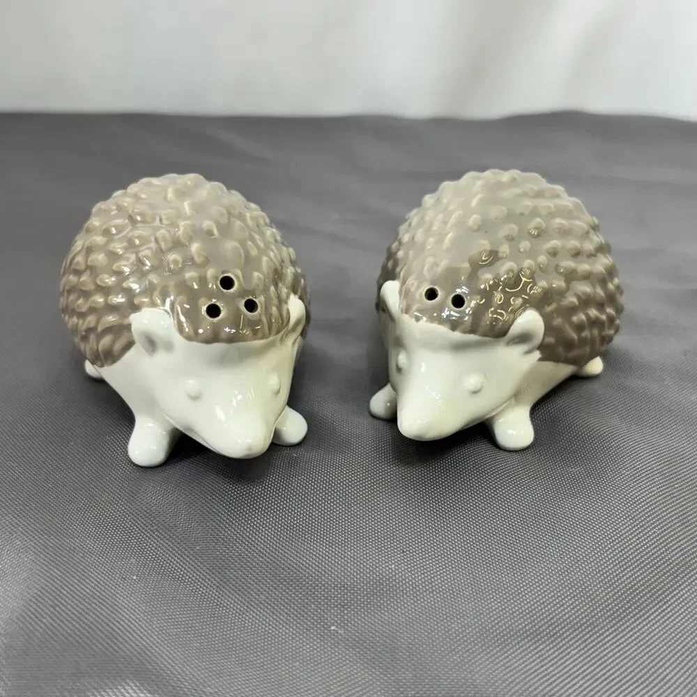 Ceramic Hedgehog Figural Salt & Pepper Shakers Target Threshold